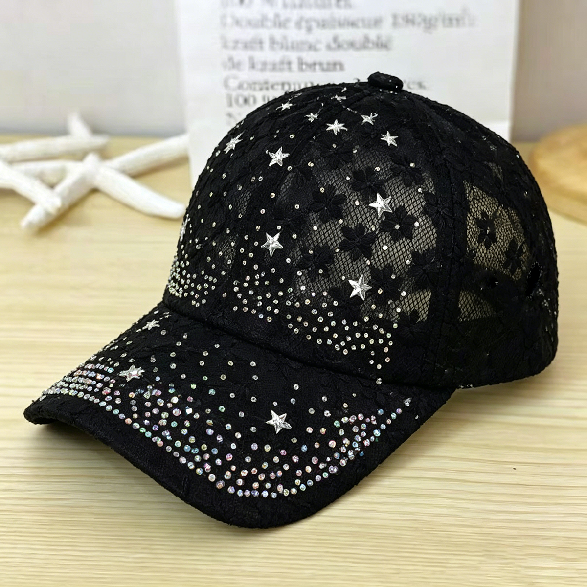 Baseball Cap Structured - Блестящая кепка с кружевными цветами и