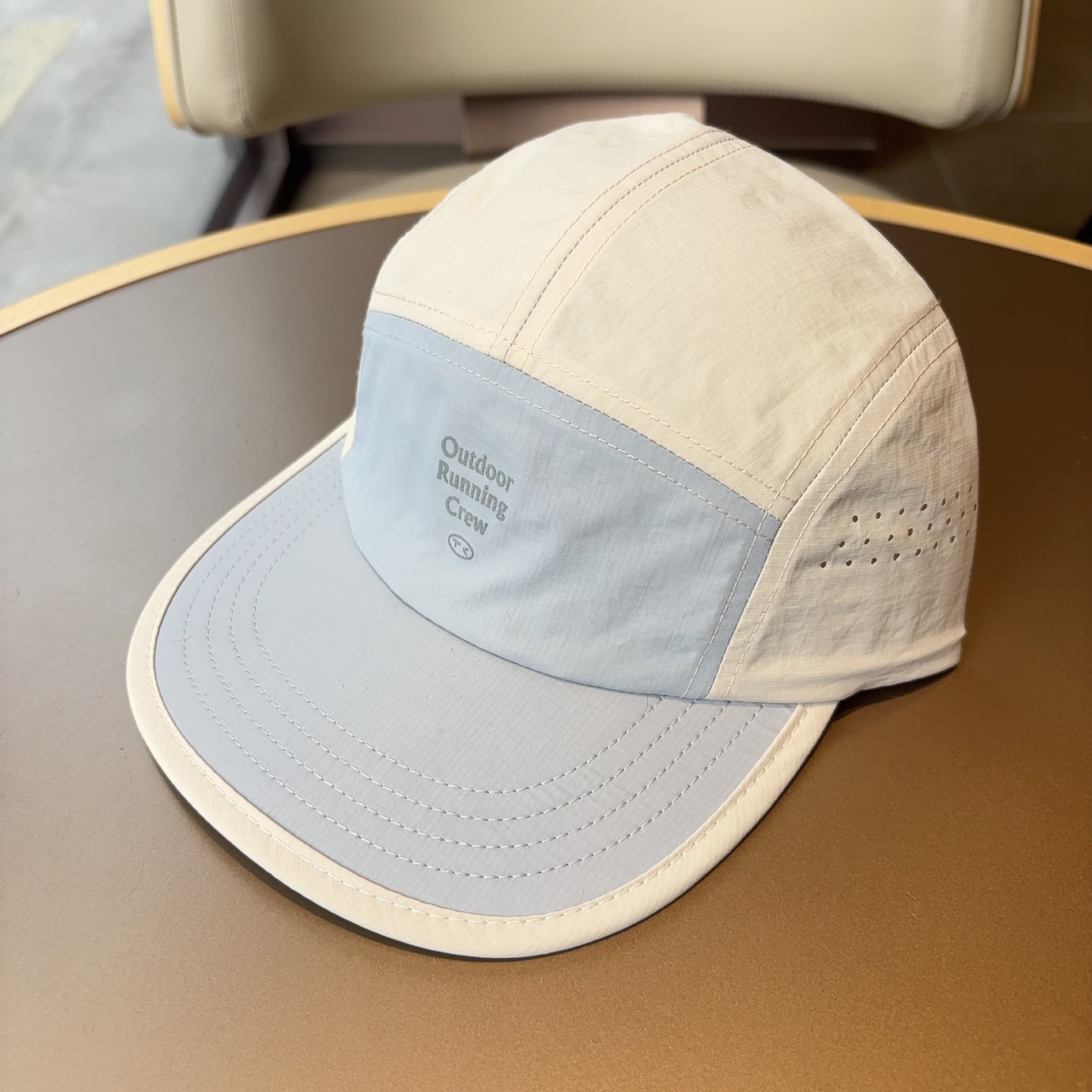 Новая бейсболка 2026 года с 5  – обзор и цена Corduroy Cap 5 Panel