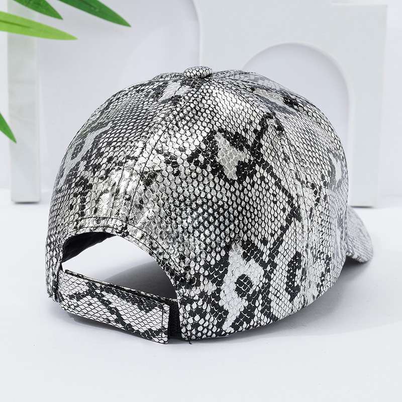 Бейсболка с узором под змеиную – обзор и цена Baseball Cap Structured