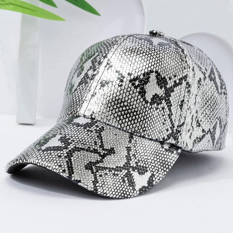 Бейсболка с узором под змеиную – обзор и цена Baseball Cap Structured