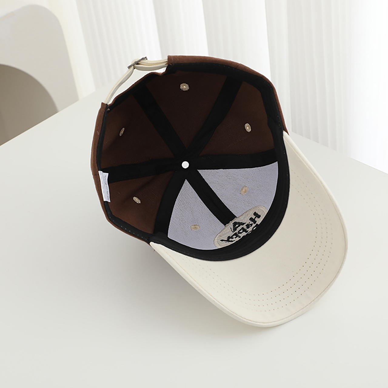 Бейсболка с буквенным пэчворко – обзор и цена Visor Sun Hat