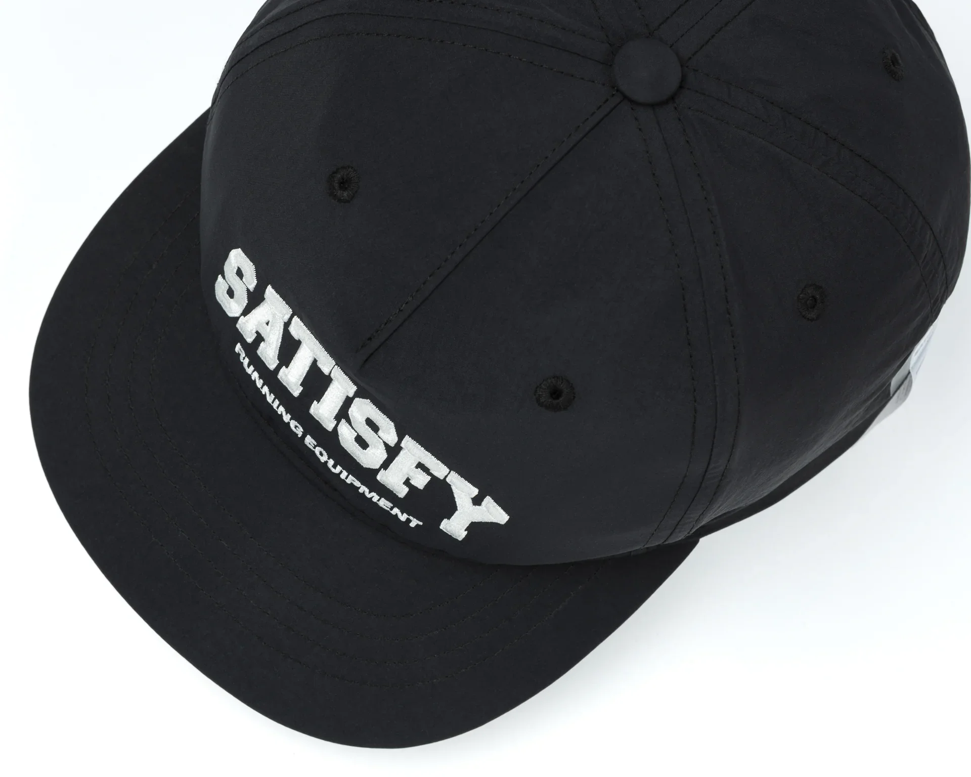 Бейсболка 2026 Satisfy: функци – обзор и цена Running Cap Lightweight